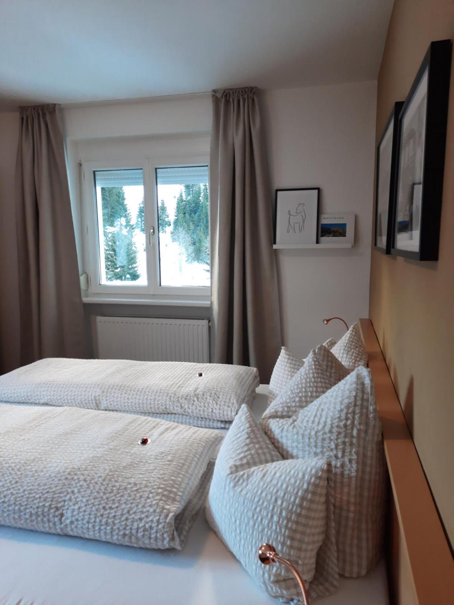 Valbella Bed & Breakfast Partenen Ruang foto