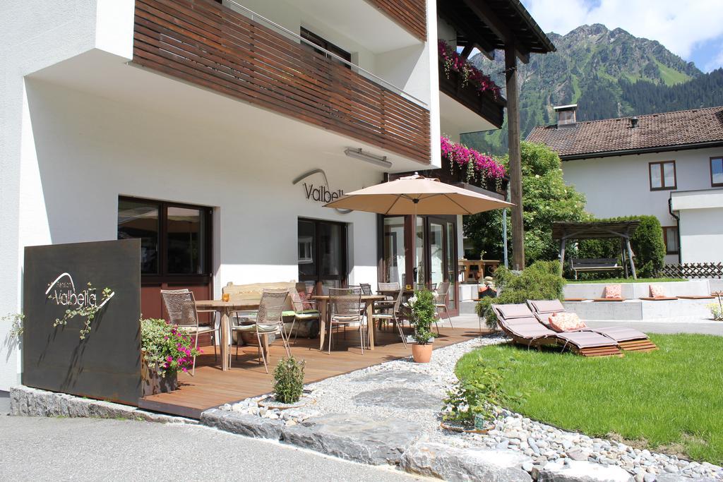 Valbella Bed & Breakfast Partenen Bagian luar foto